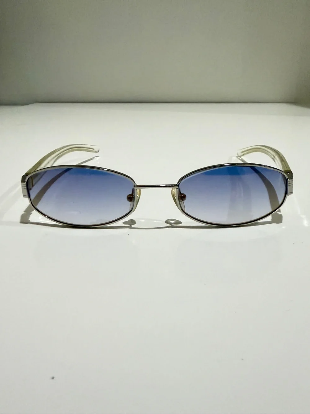 Vintage Burberry B 8970 Oval Custom Blue Lens Sunglasses Silver Nova Check Clear